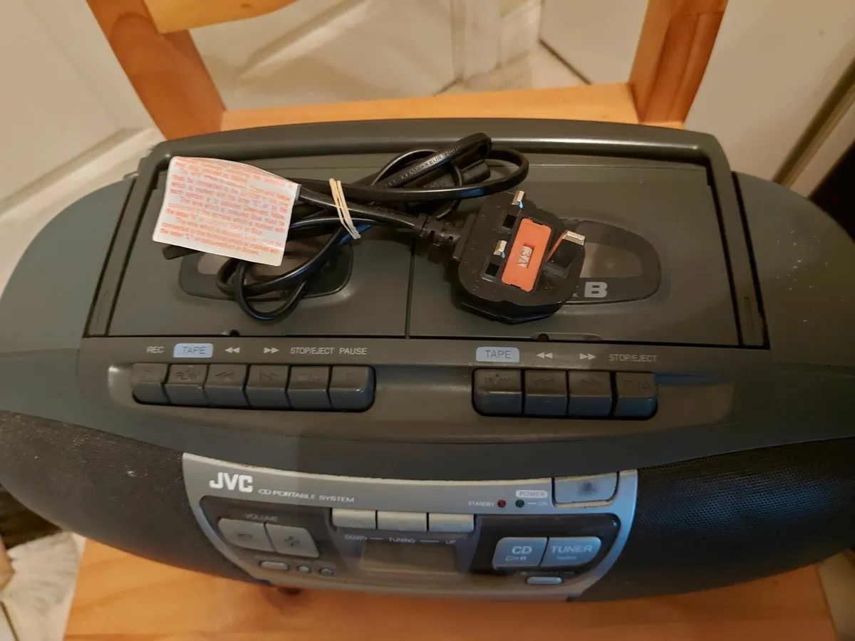 JVC Portable Stereo System, CD, Twin Tape & Radio - Image 2