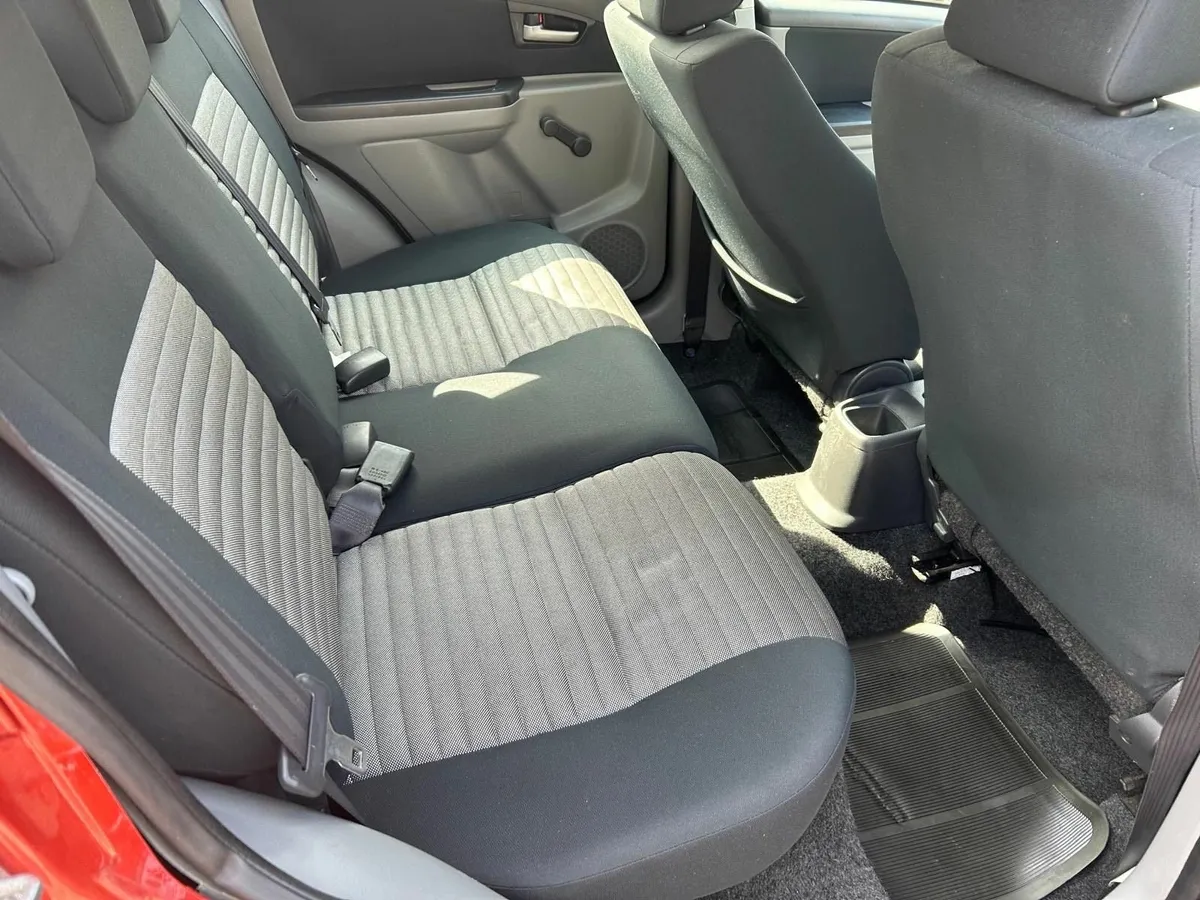 Suzuki SX4 2010 - Image 3