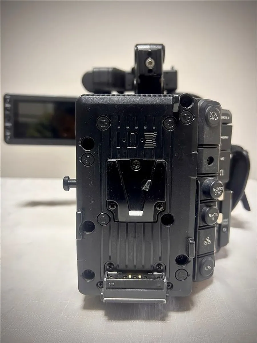 Canon Eos C300 MkIII - Image 4