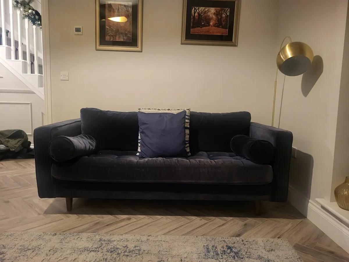 2 x couches (tan and navy) - Image 1
