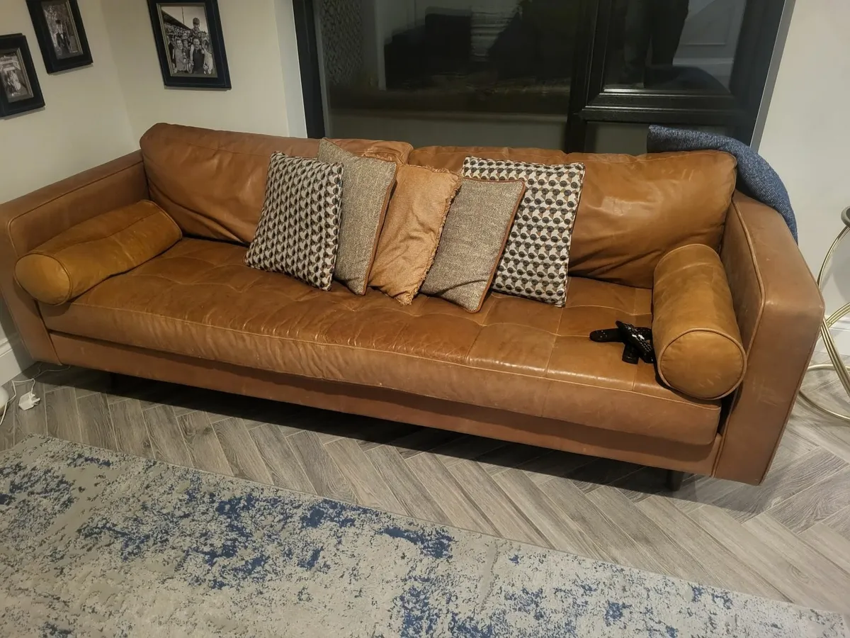 2 x couches (tan and navy) - Image 1