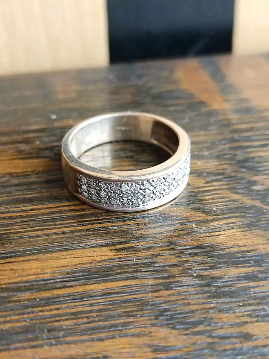 9 CT Gold Diamonds ring - Image 3