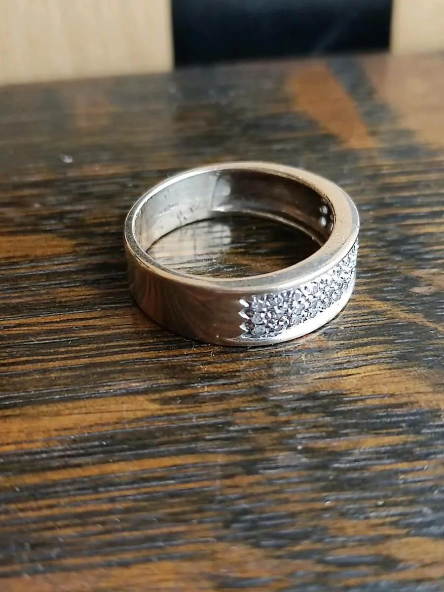 9 CT Gold Diamonds ring - Image 4