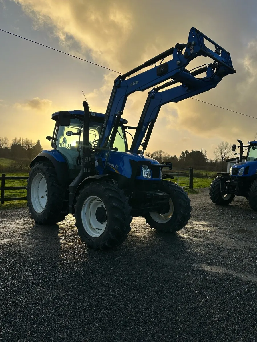 2016 T6.140 - Image 4