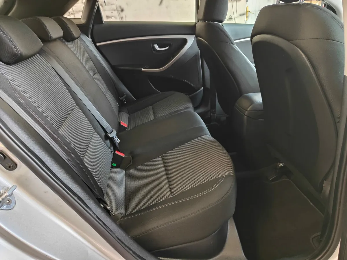 Hyundai i30 – 1.6 Diesel - Image 3