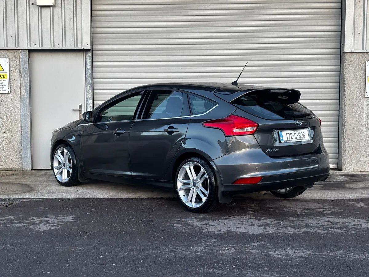 2017 Ford Focus 1.5 TDCI Zetec - Image 4