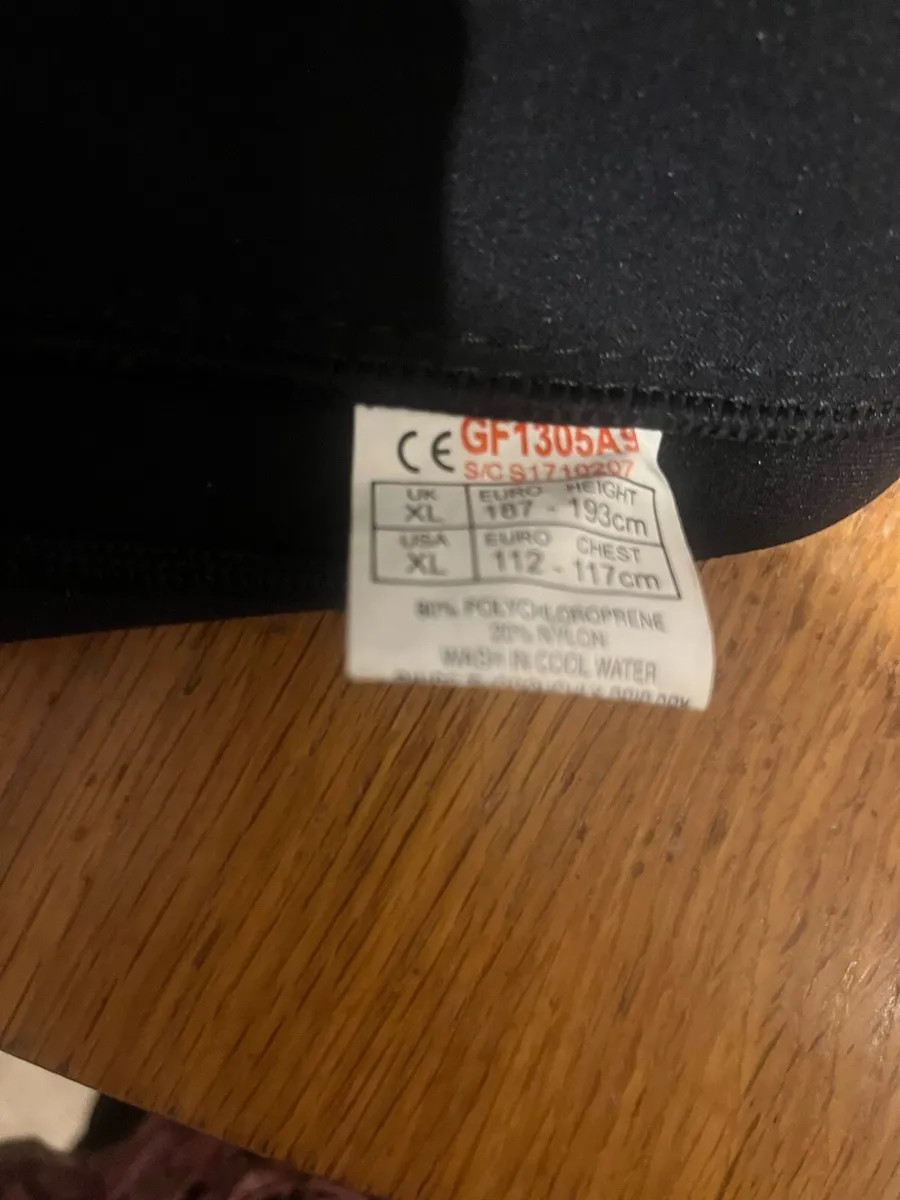 Mens G Force 3mm Back Zip Flatlock Wetsuit - Image 4