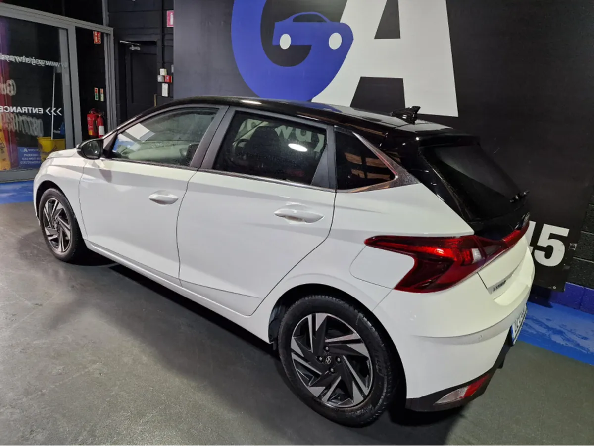 Hyundai i20 DELUXE PLUS 2TONE-55K KM ONLY-VIRTUAL - Image 4