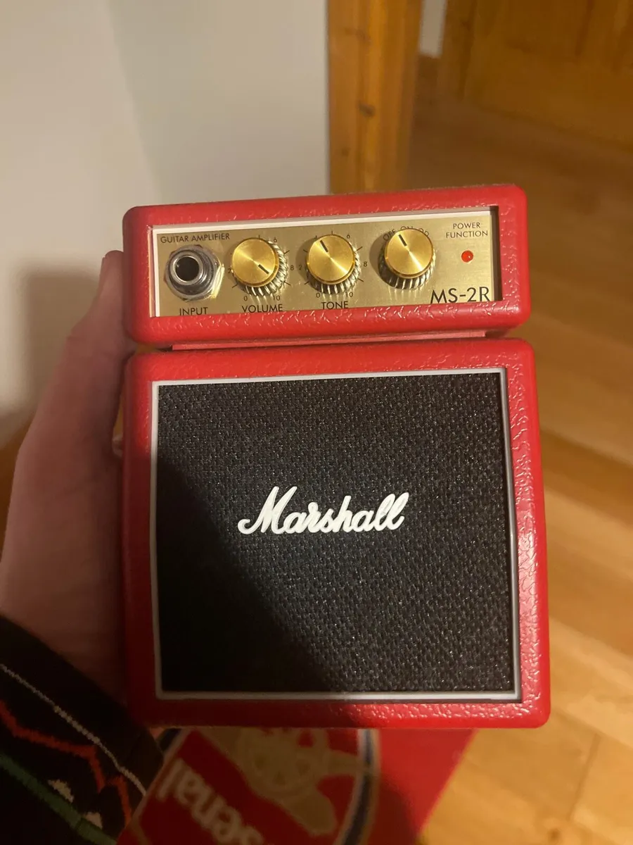 Electric guitar - Image 2