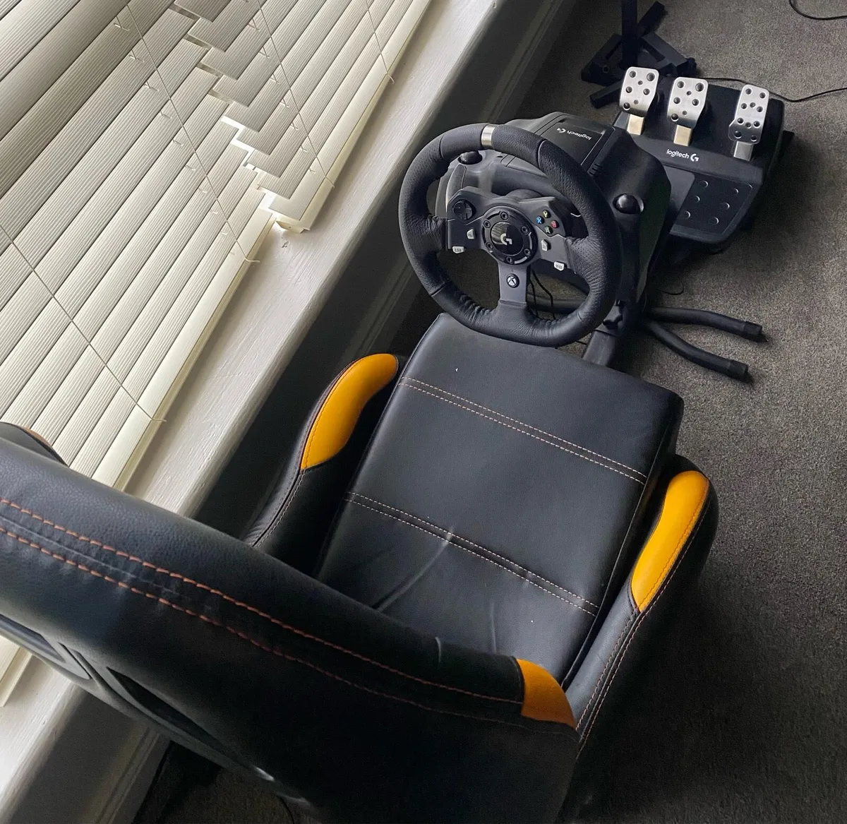 Logitech G920 and ADX seat - Image 2