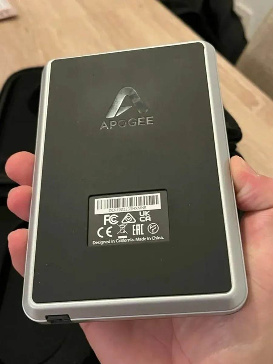 Apogee Duet 3 USB C Audio Interface + accessories - Image 3