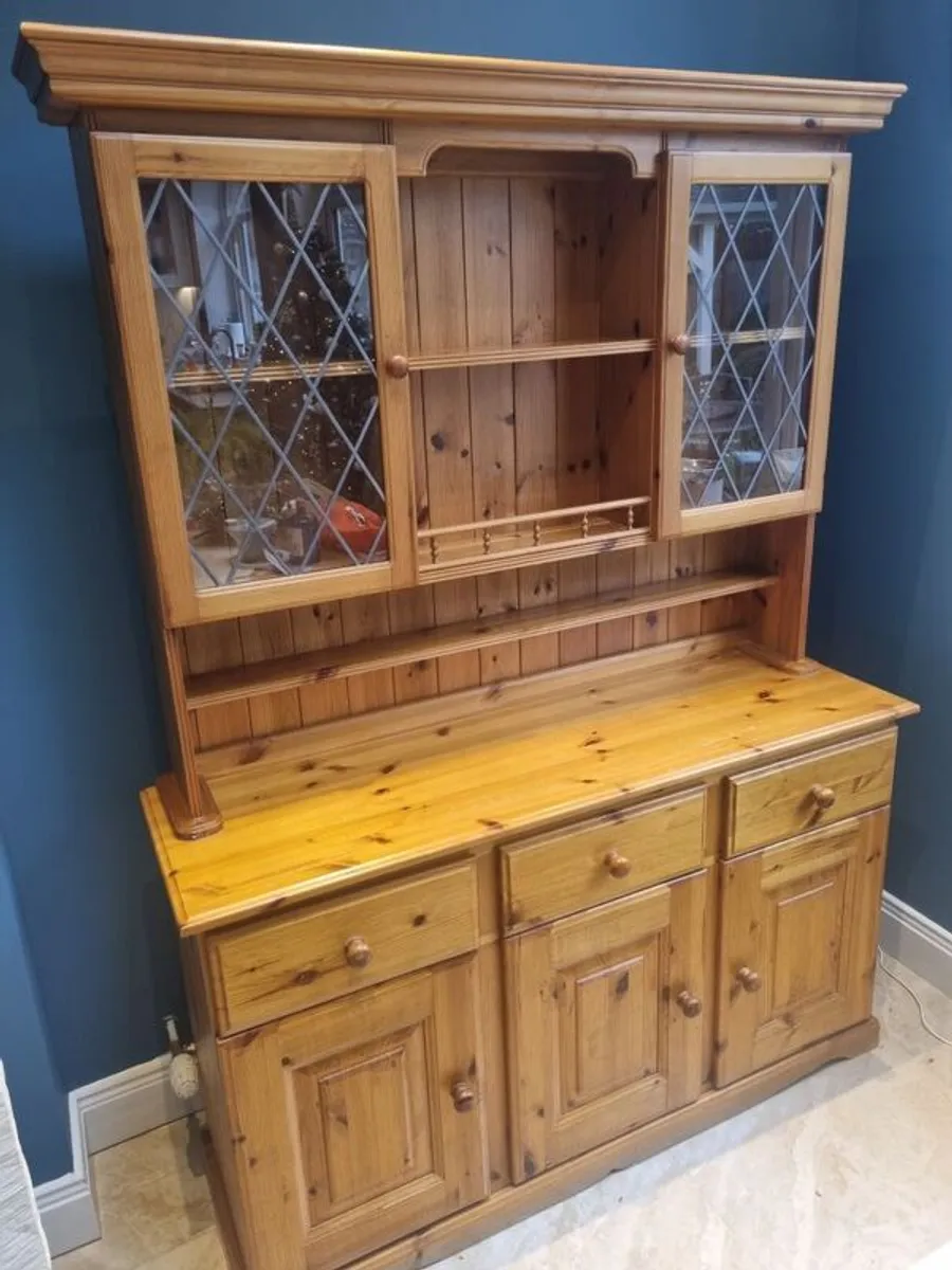 pine dresser - Image 1