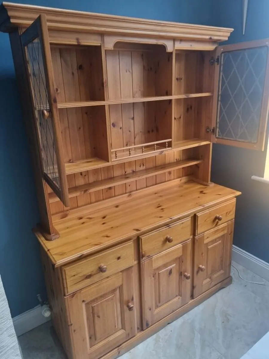 pine dresser - Image 2
