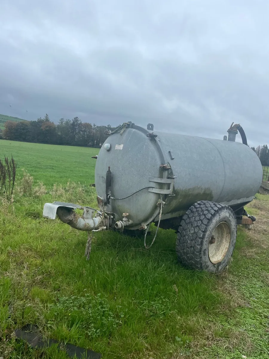 Rossmore Slurry tank - Image 2