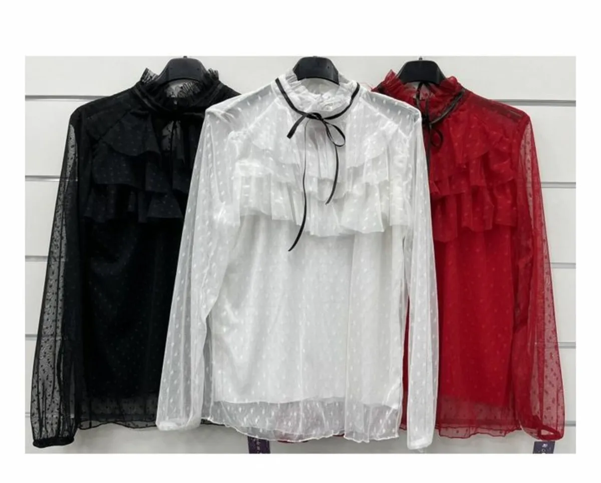 Lace blouse with a bow at the neck - Image 4