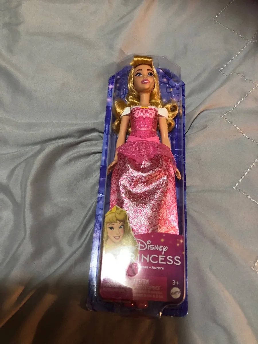 Girls new Disney doll €10 - Image 2