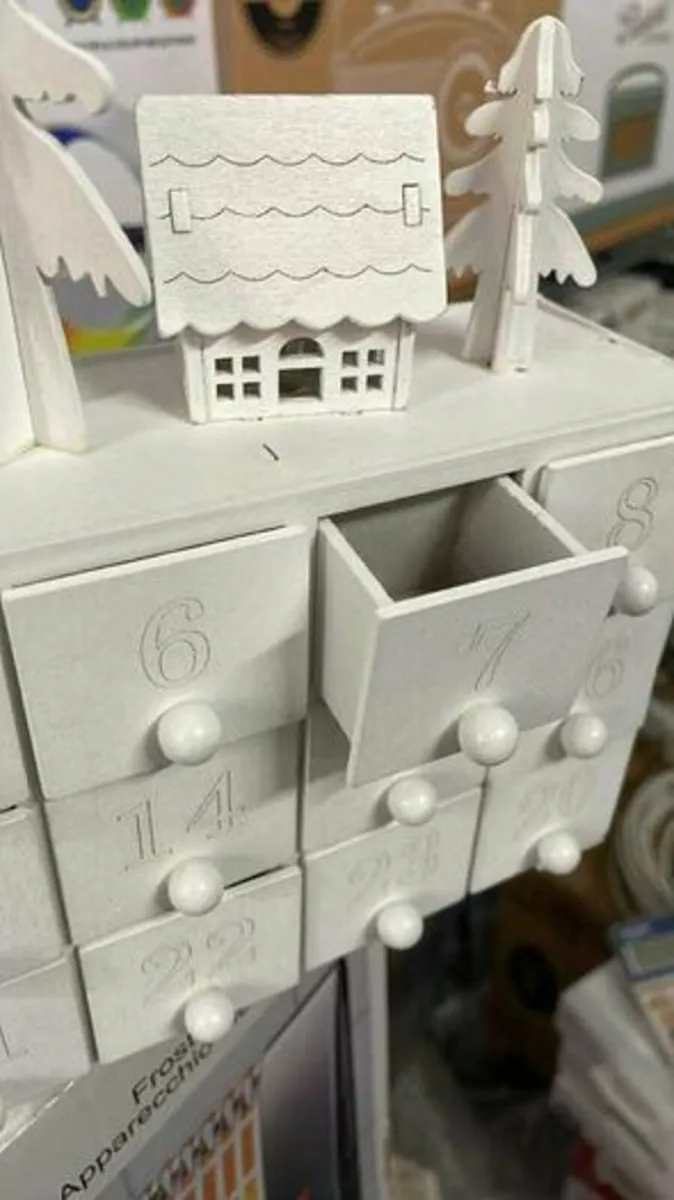 Christmas Wood Decoration - Image 1