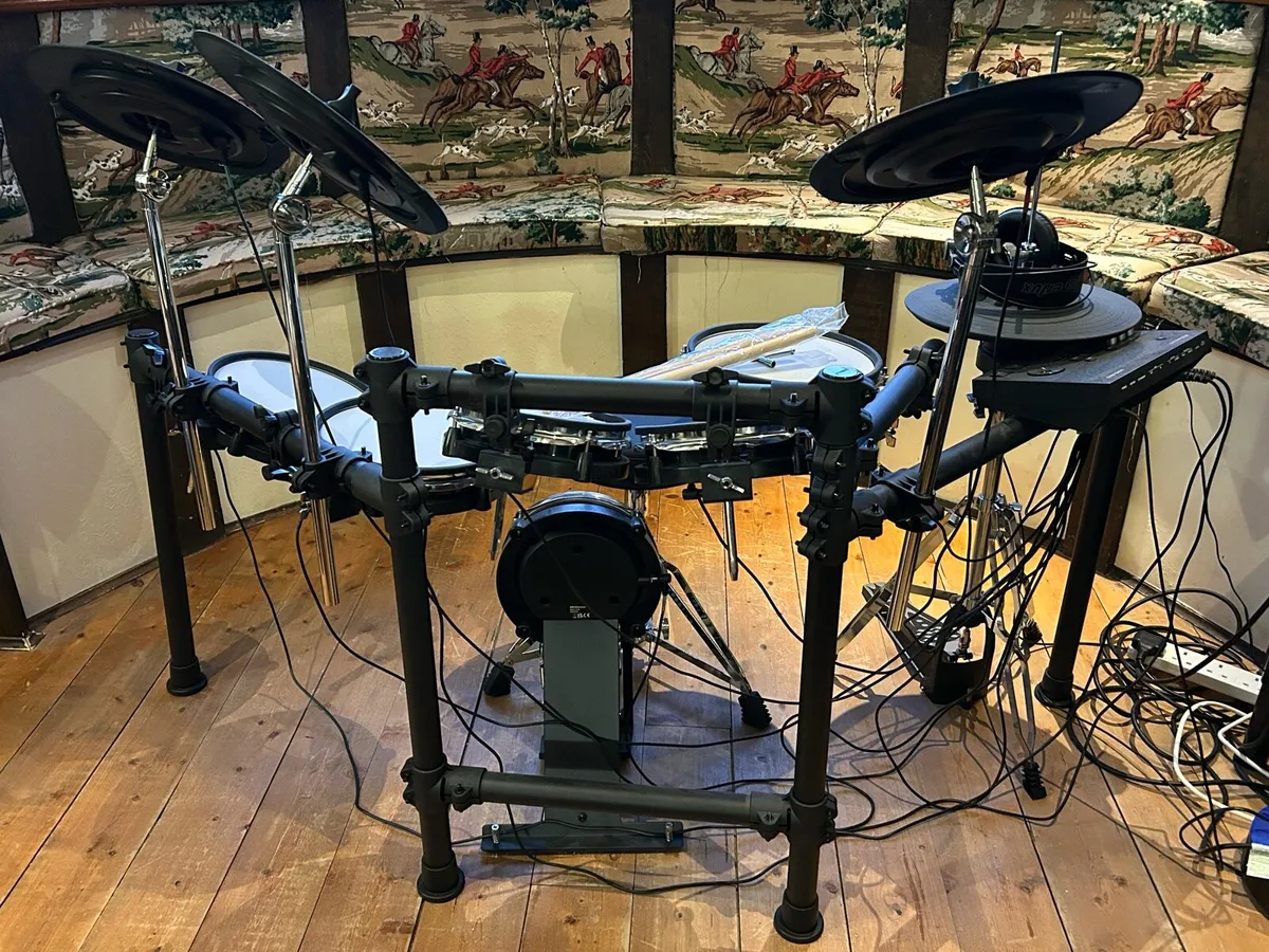 Electronic Drum kit - Image 2