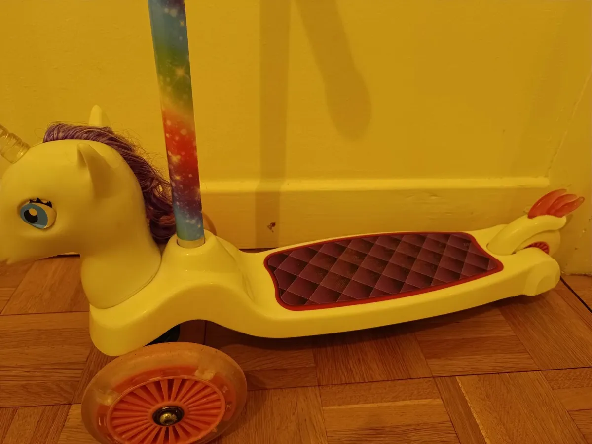 Girl scooter unicorn - Image 3