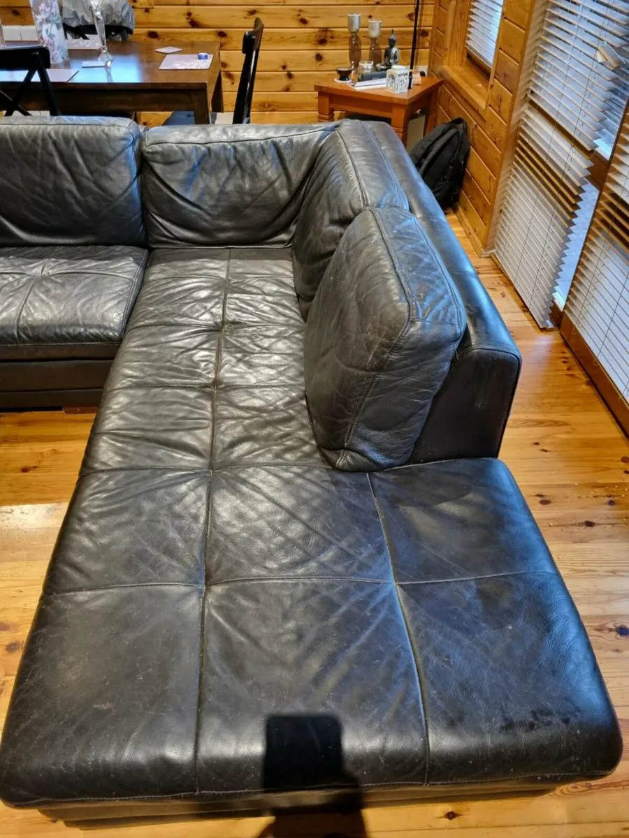 5 seater Leather Chaise Longue - Image 2