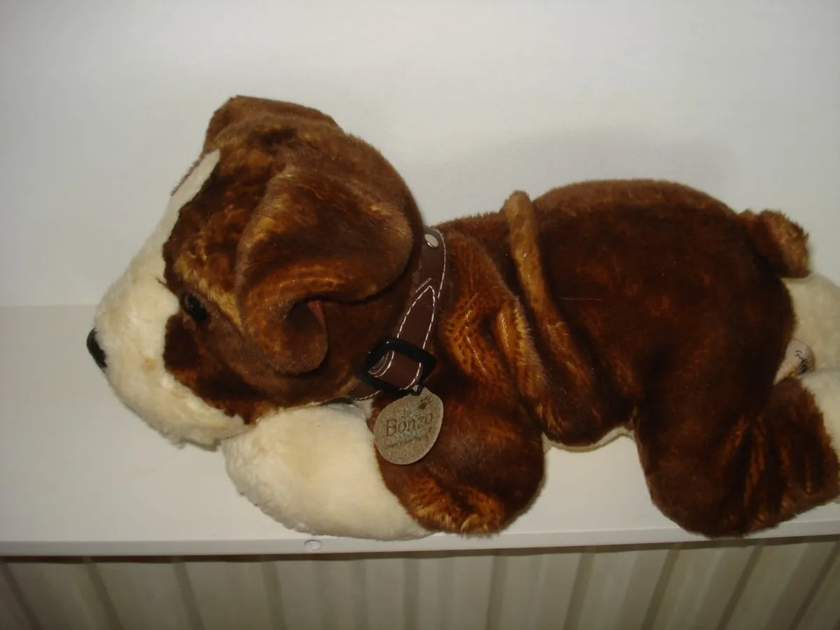 KEEL TOYS BONZO THE BOXER TOY DOG. - Image 1