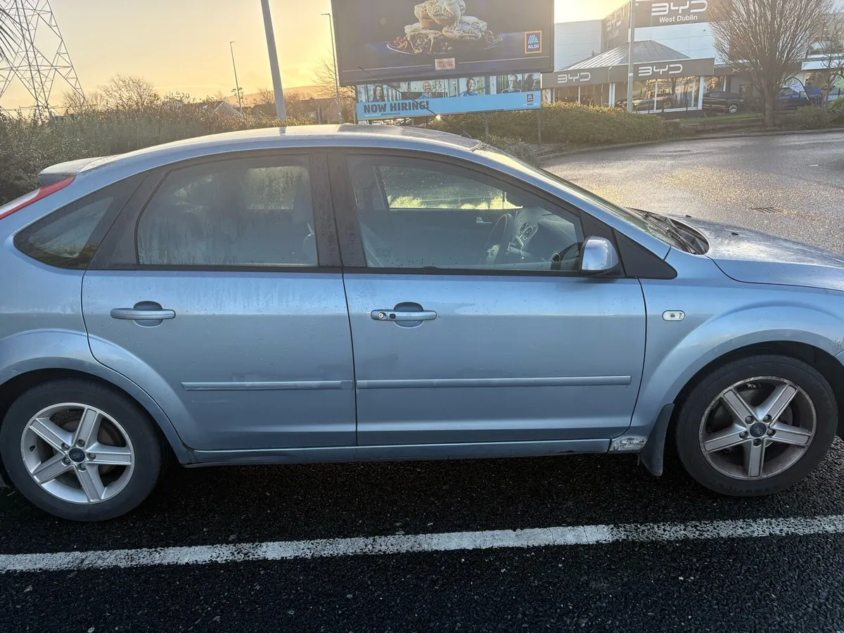 Ford Focus 2007 Nct 3/26 - Image 2