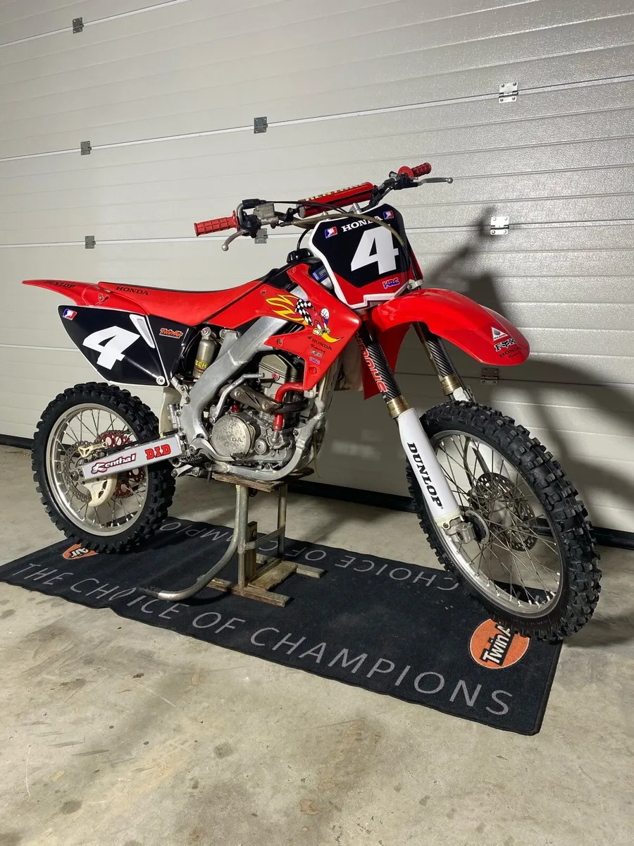 Honda Crf250r - Image 1