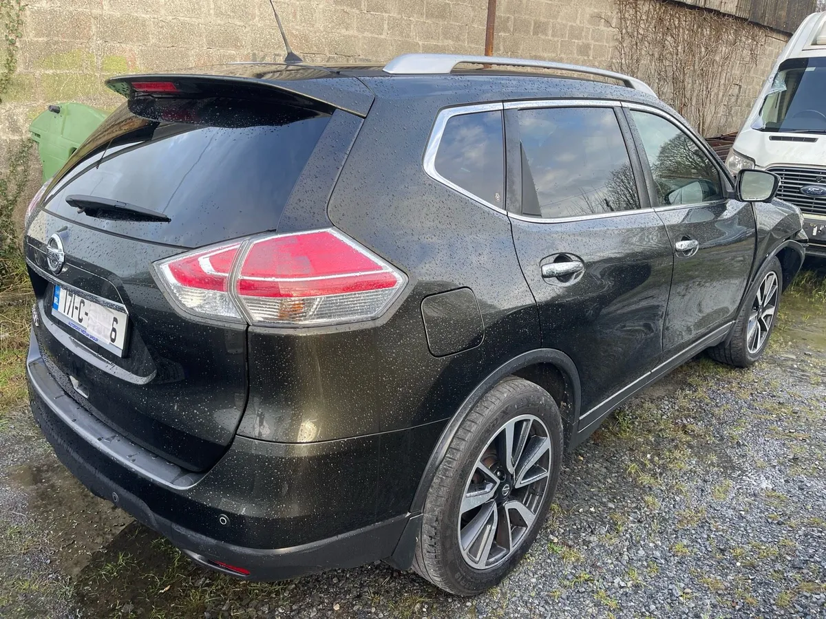 2017 Nissan x-trail 7 seater - Image 3