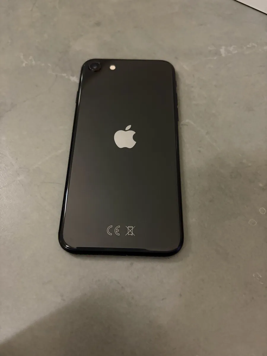 Apple iPhone SE - Image 2