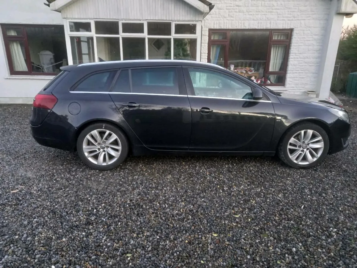 Vauxhall Insignia NCT 08/27 - Image 2