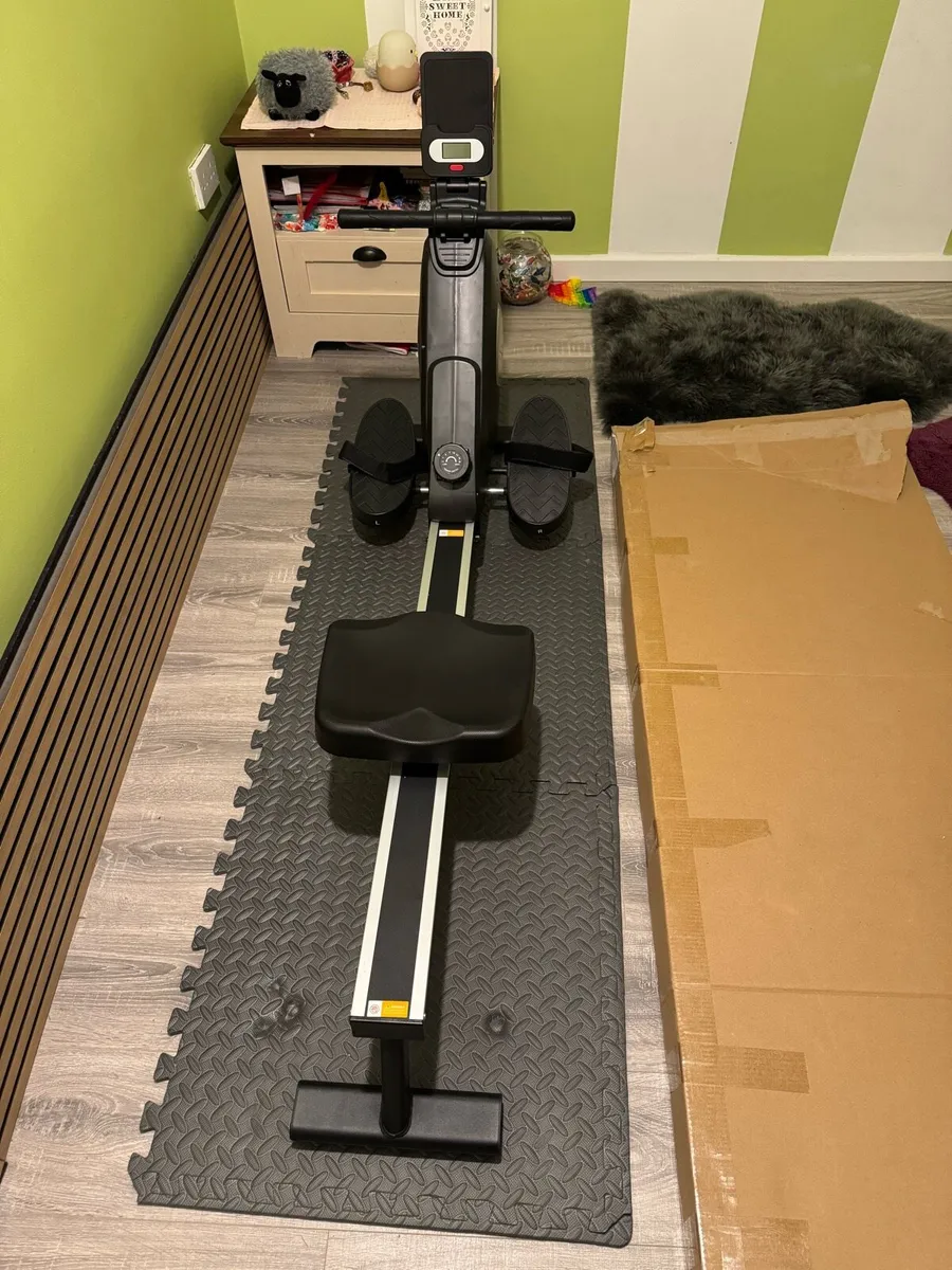 Rowing machine - Image 3