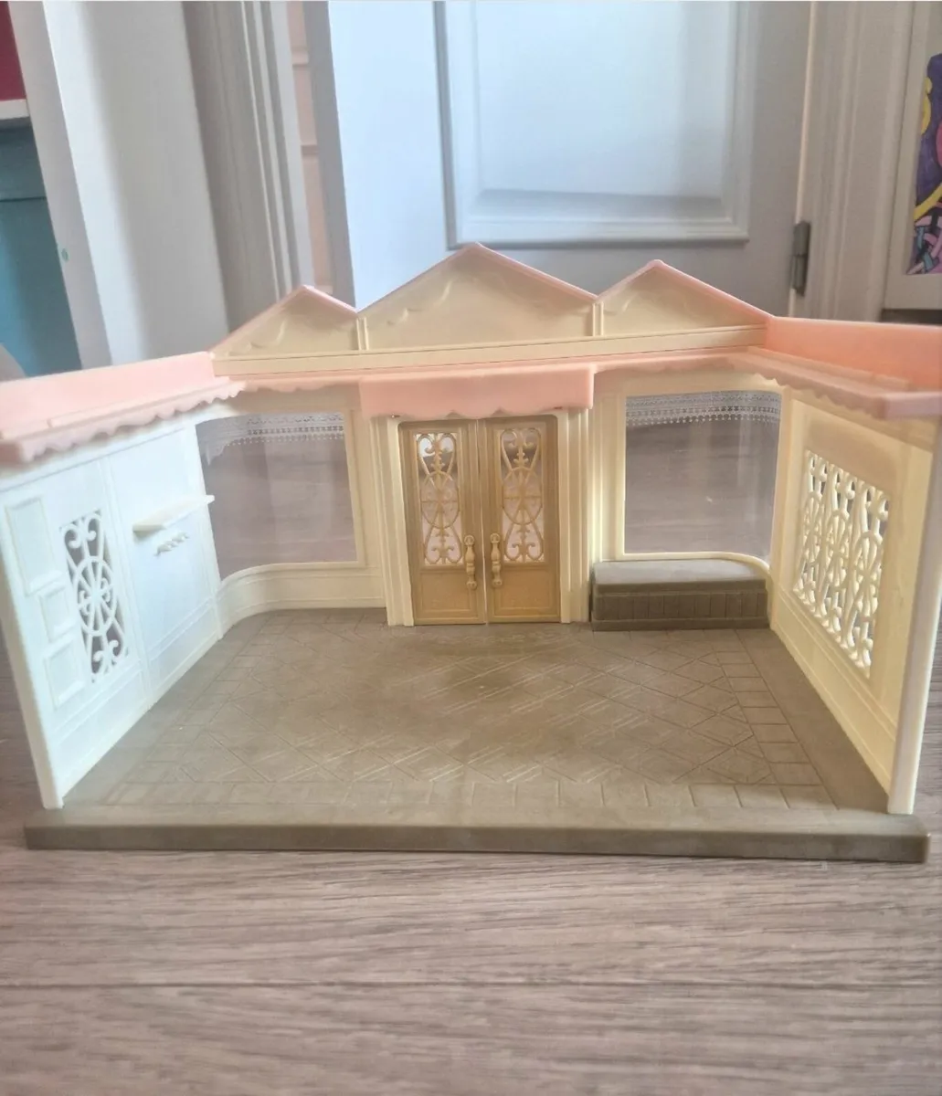 Syvalian Family Bakery - Image 4