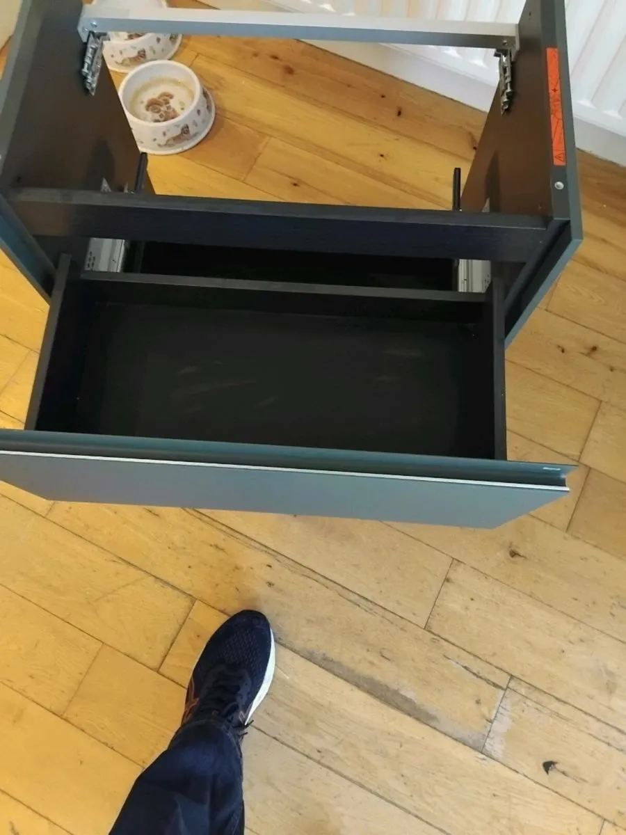 Roca wall hung unit only ex display - Image 2