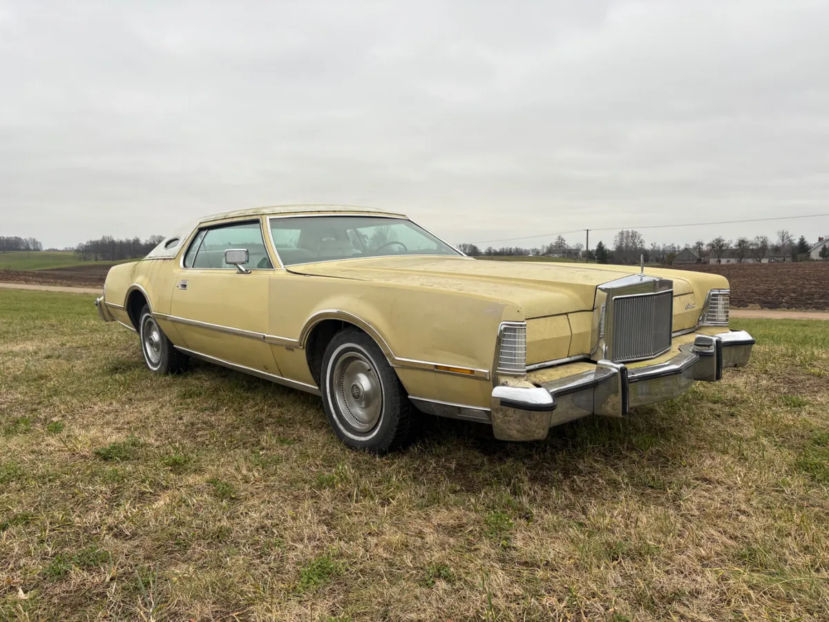 Lincoln Mark IV .Extremely Rare .Only 120 made - Image 1