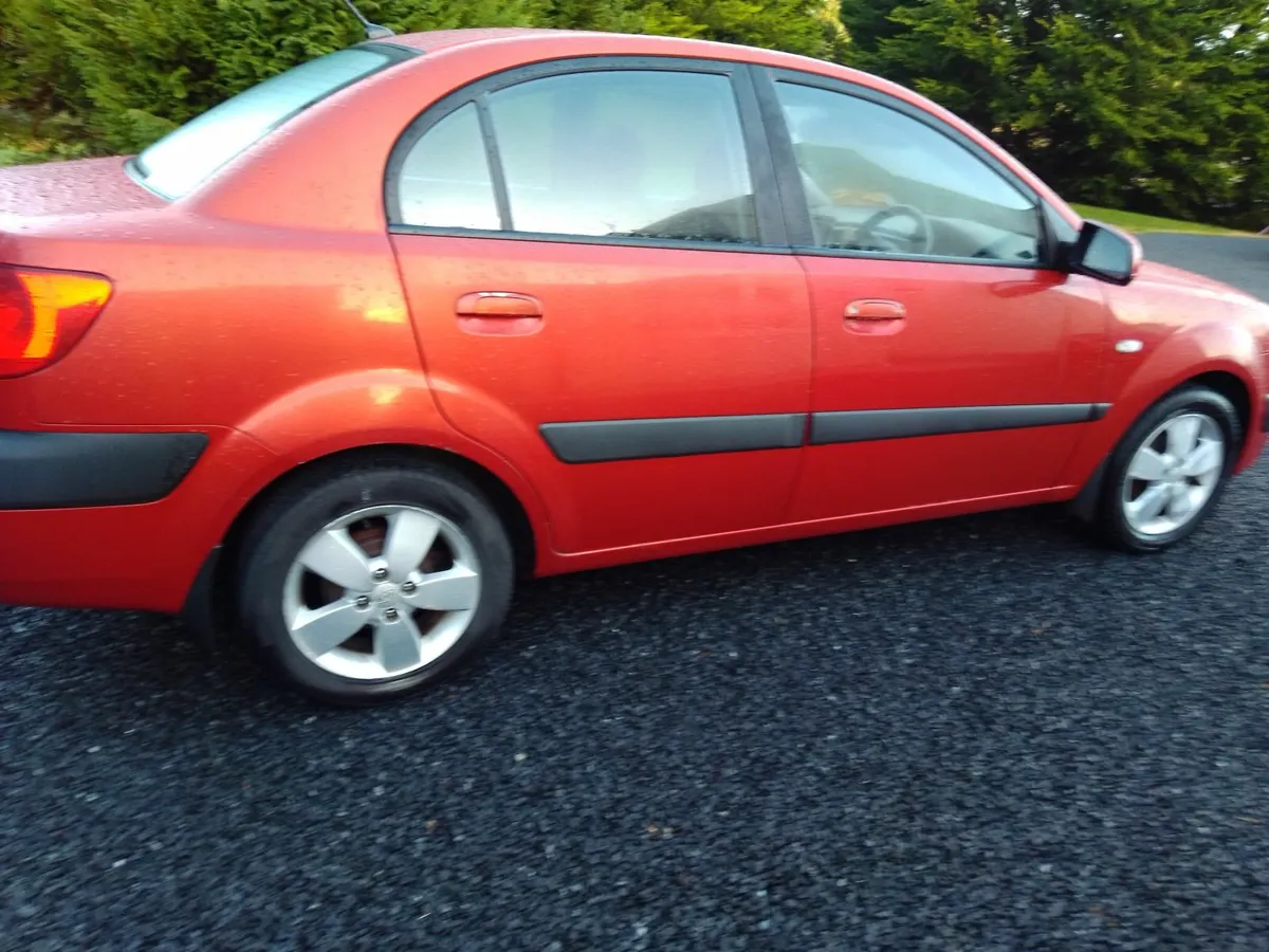 Kia Rio 2009 - Image 1