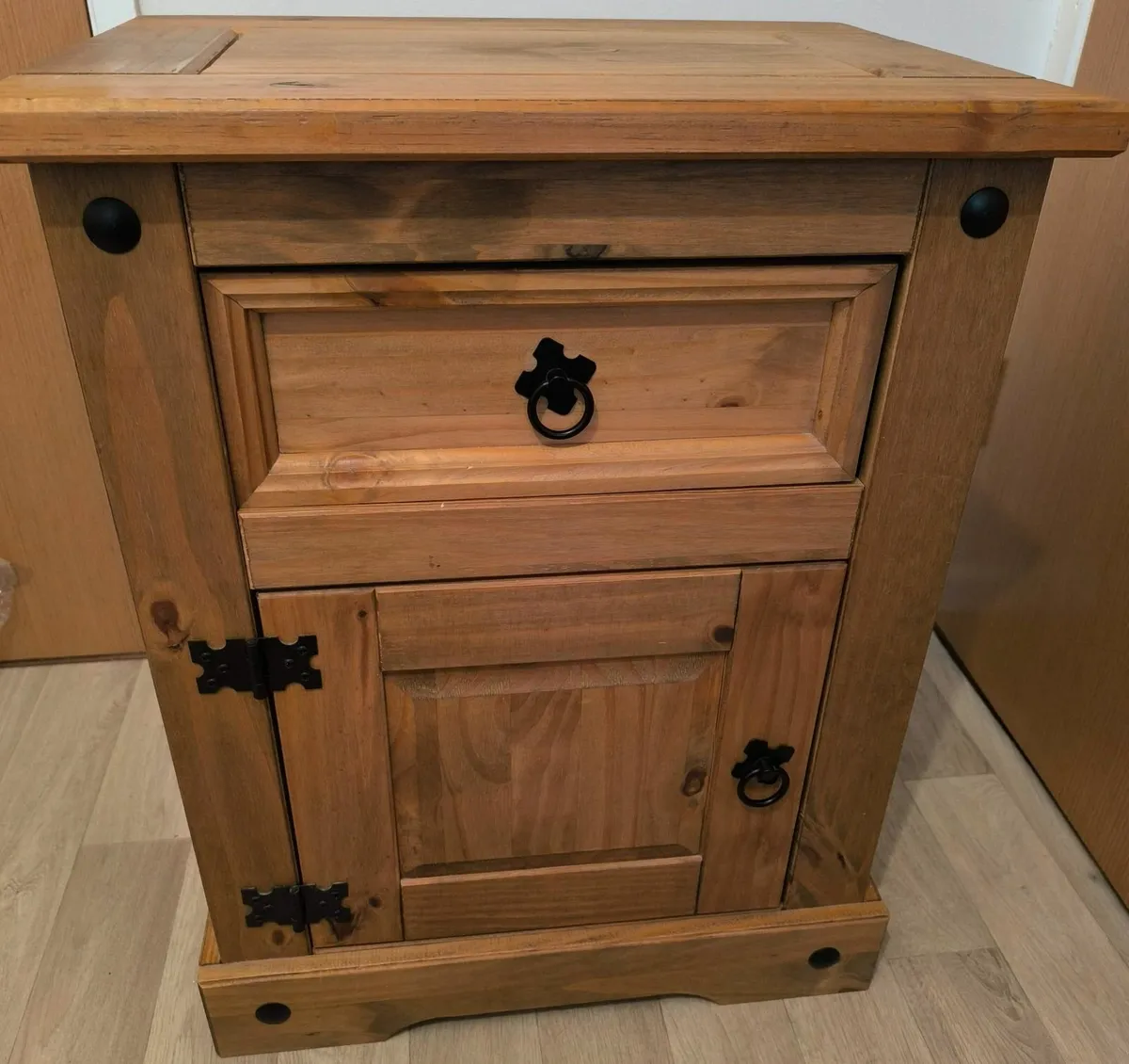 Bedroom Lockers - Image 1