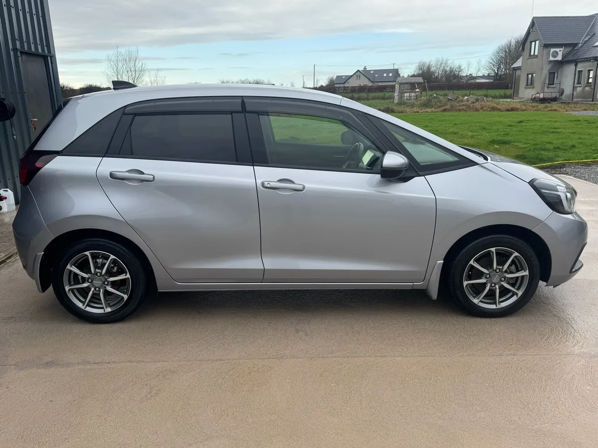 Honda FIT 2021 LOW KMS - Image 4