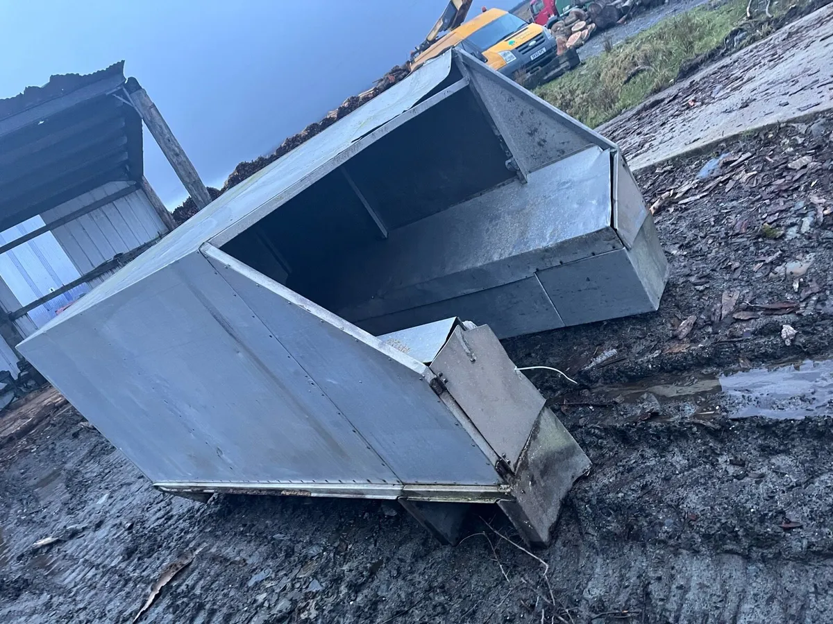 Tipping insert body - Image 2