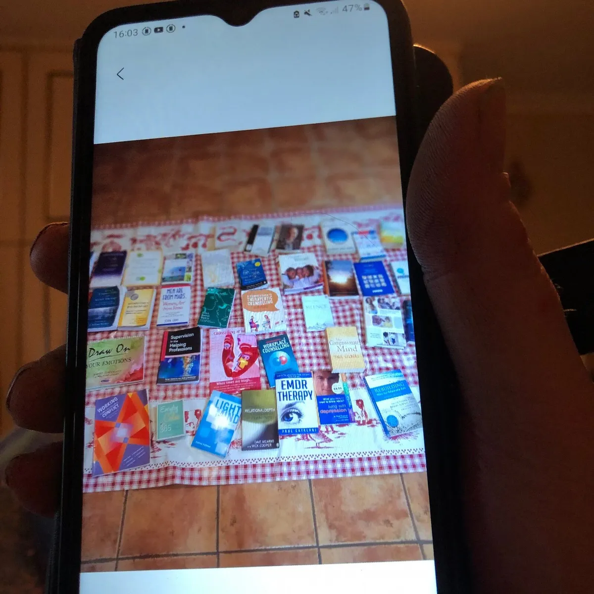 reading books - Image 1