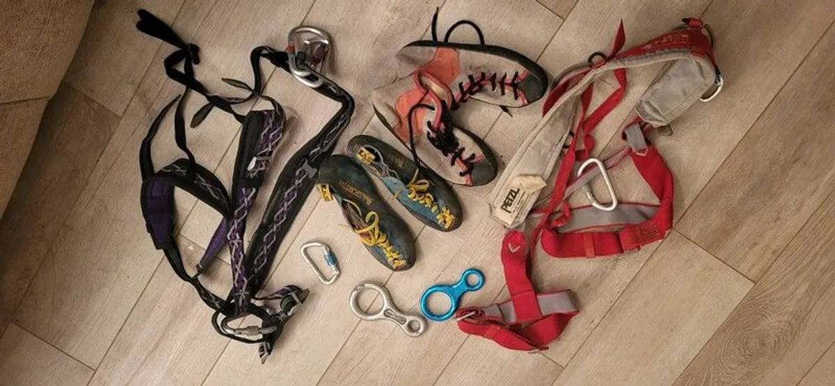 rock climbing gear and ropes - Image 1