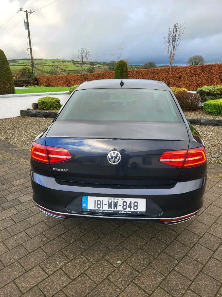 Volkswagen Passat Rline - Image 3