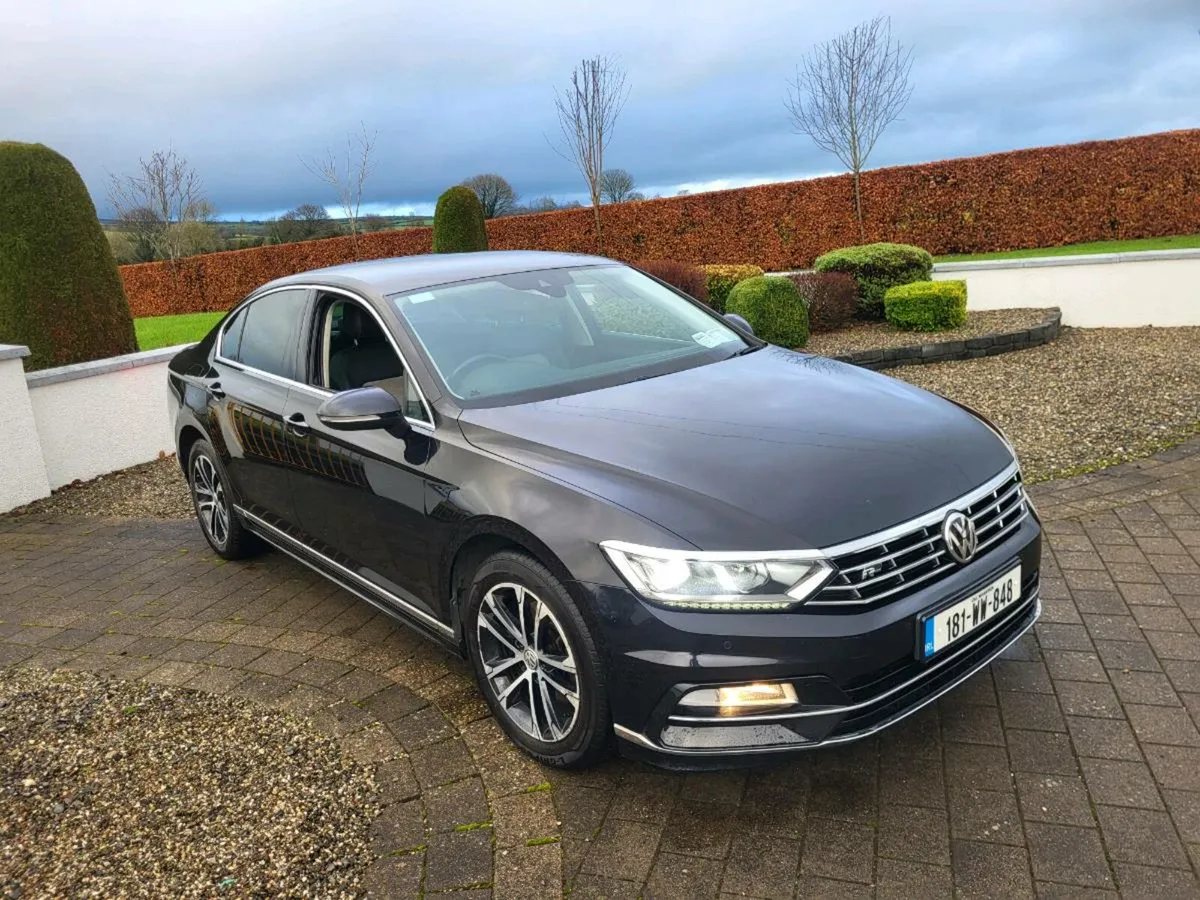 Volkswagen Passat Rline - Image 1