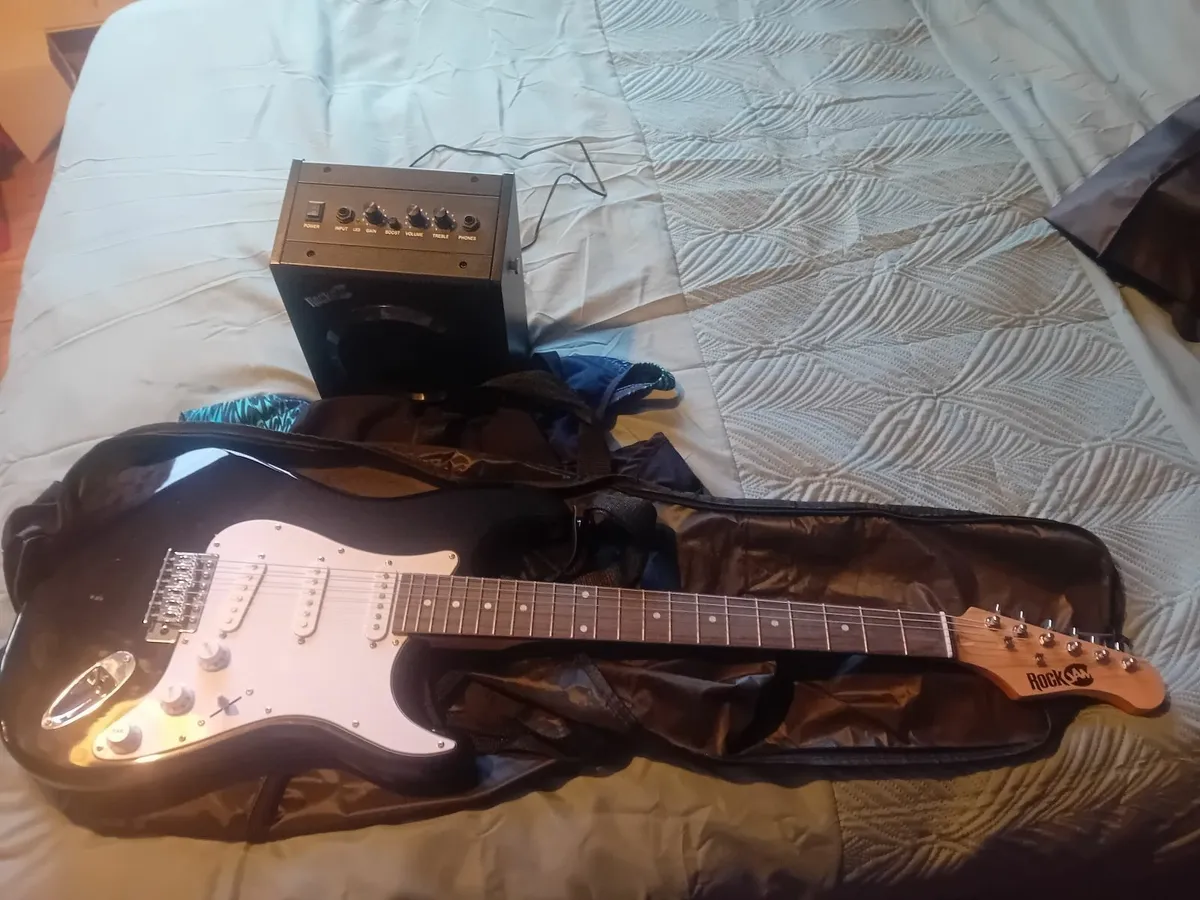 Electric guitar