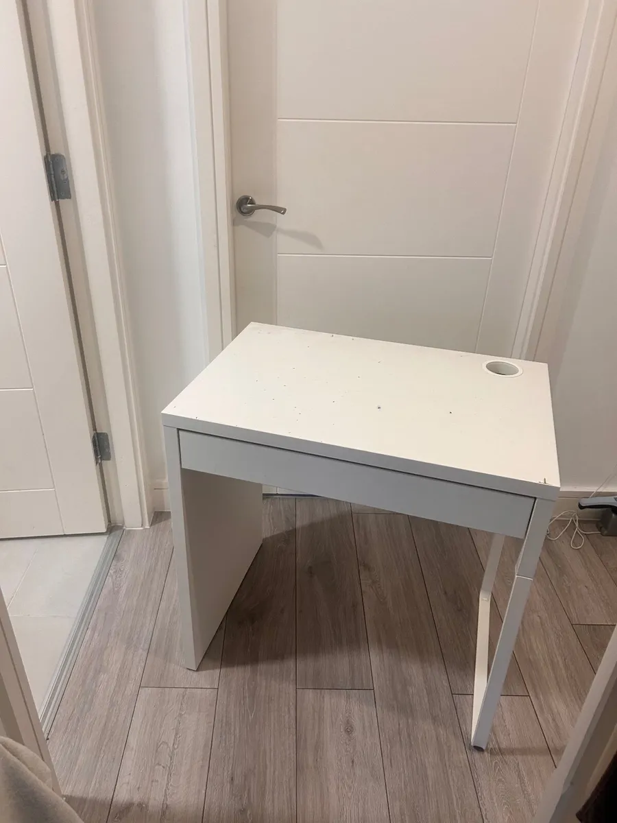 Work/study desk and book shelf - Image 3