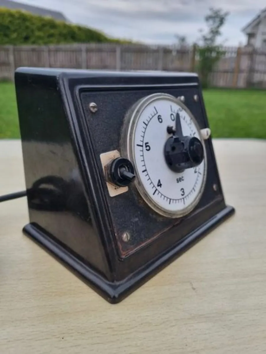 Vintage Retro Germany Bakelite Mechanical Dark Roo - Image 2