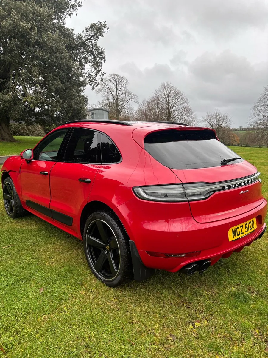 2019 Porsche Macan Cat S - Image 2