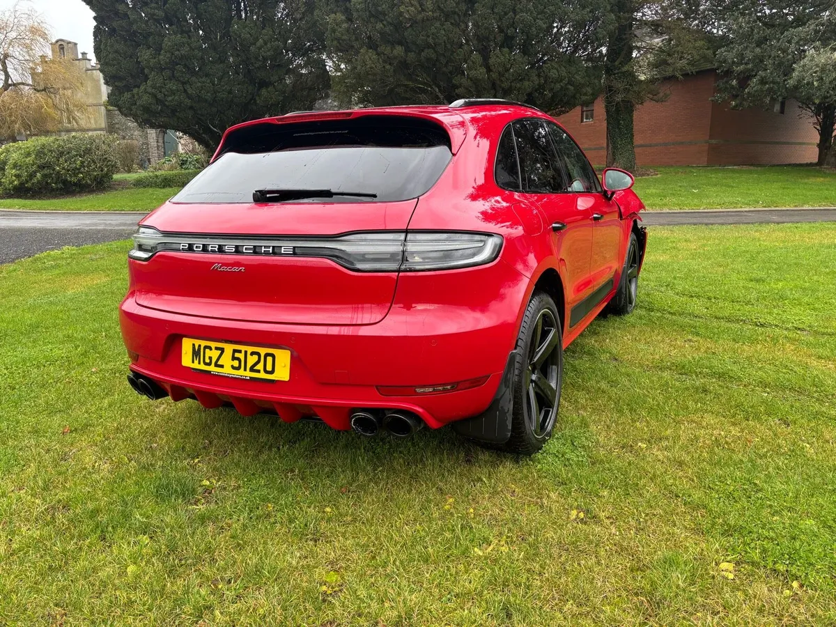 2019 Porsche Macan Cat S - Image 3