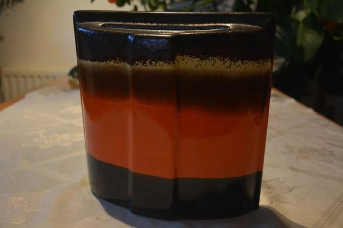 German Fat Lava Pottery - Image 4