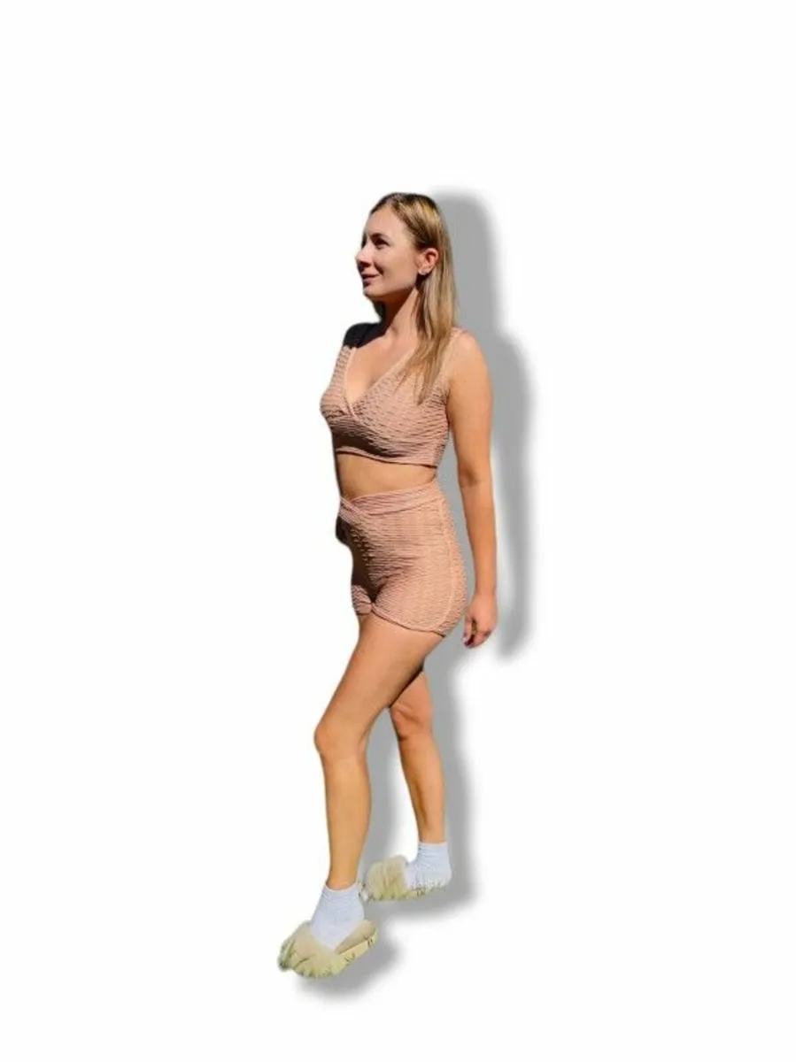 Sporty and Stylish Two-Pieces Set cream/nude - Image 4