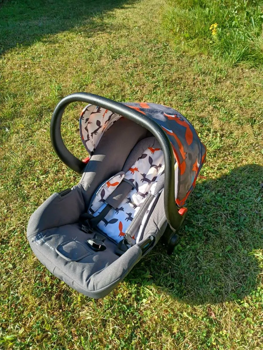 Buggy & Car Seat Set - Image 4